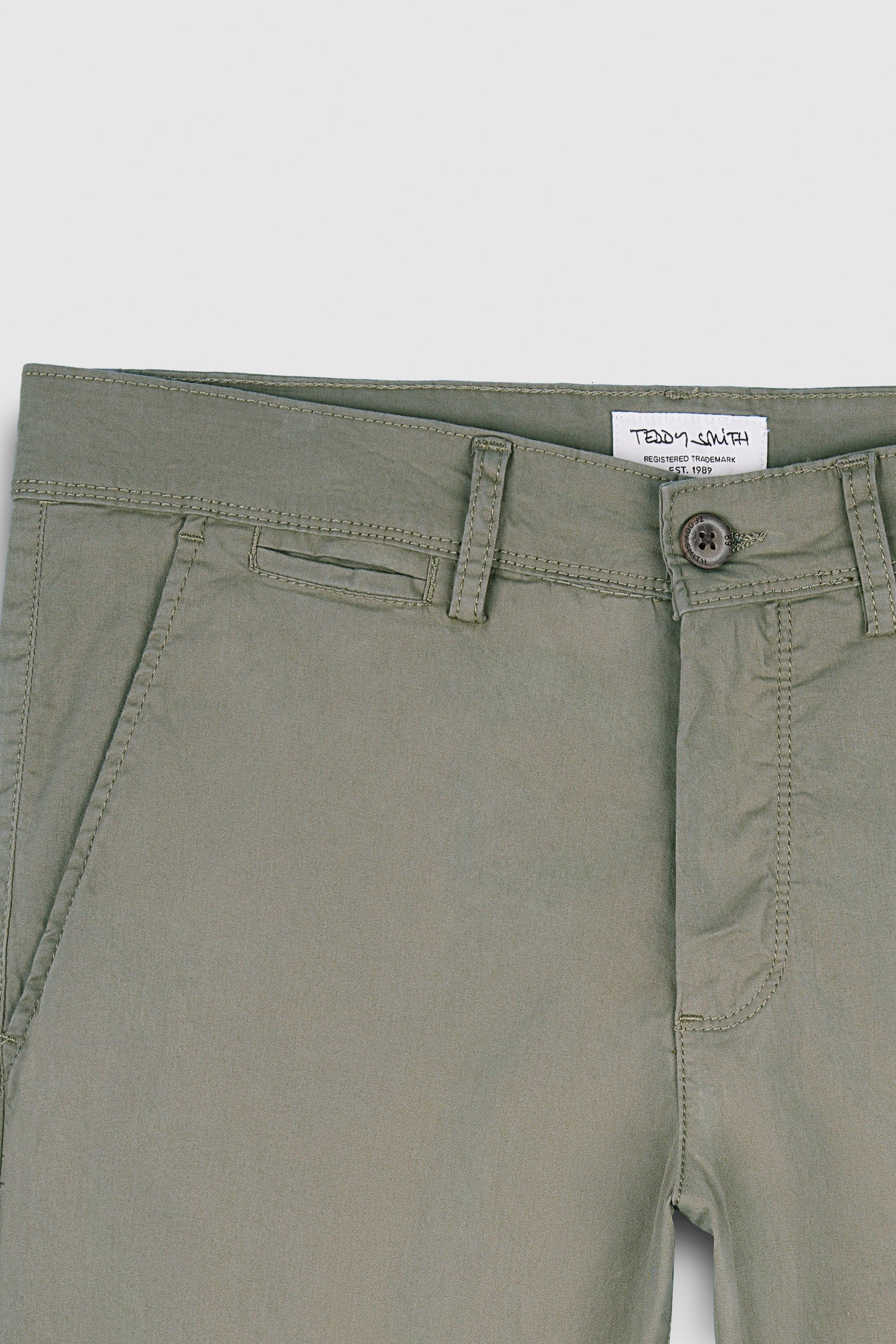 Bermuda coupe chino SHORT CHINO FADED KAKI