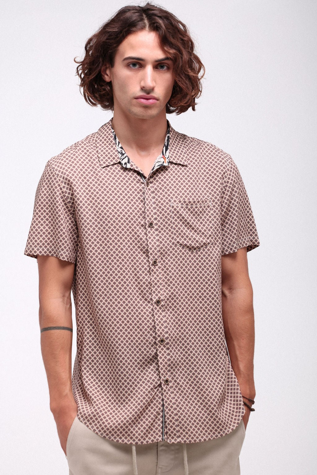 Chemise col français à pinces C-ARLRIC MC BEIGE