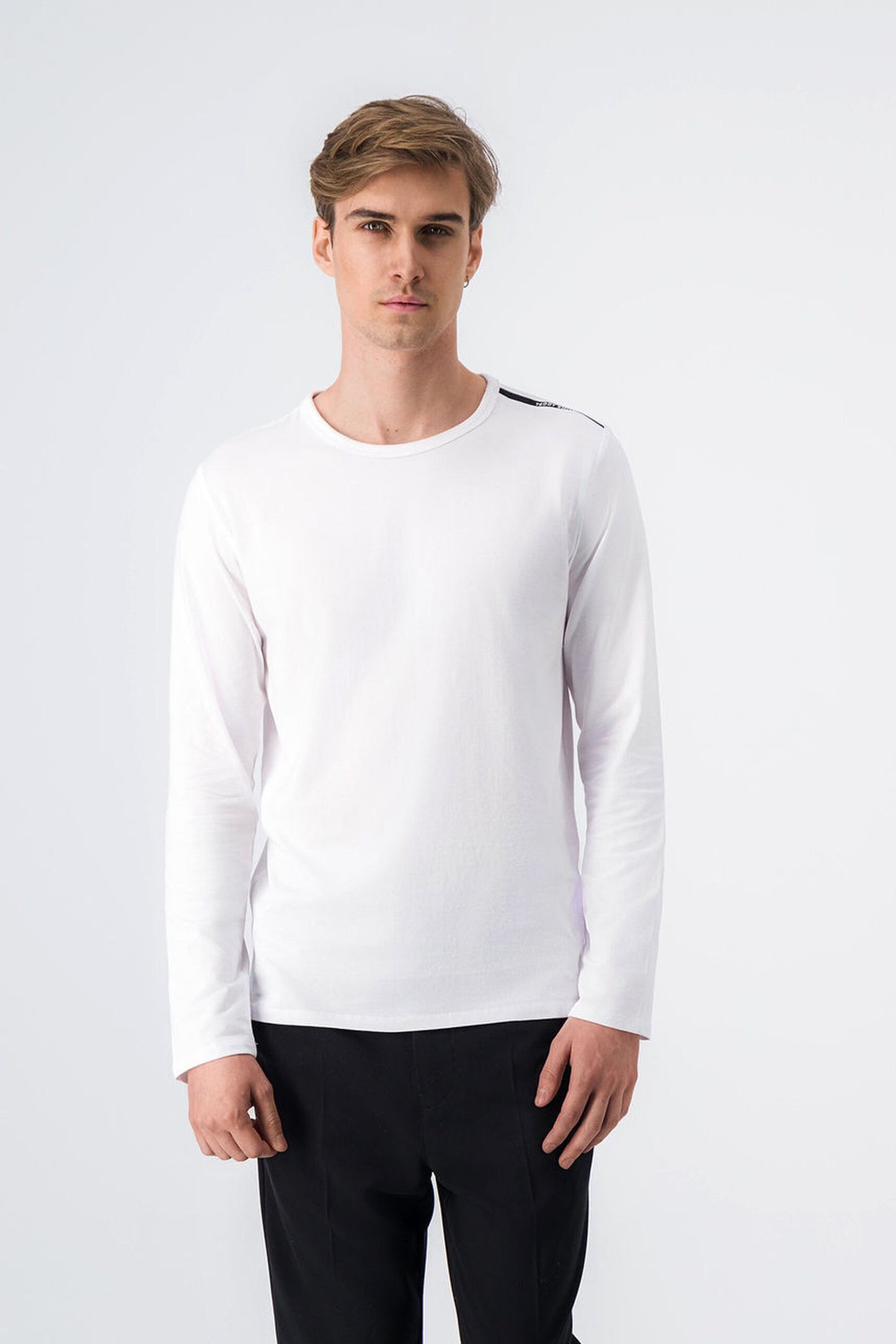 T-shirt ras-du-cou manches longues TUCKER 2 ML BLANC